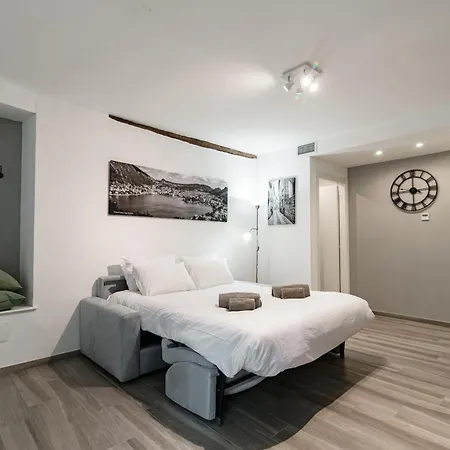 Olimpia Via Vitani - The House Of Travelers Como